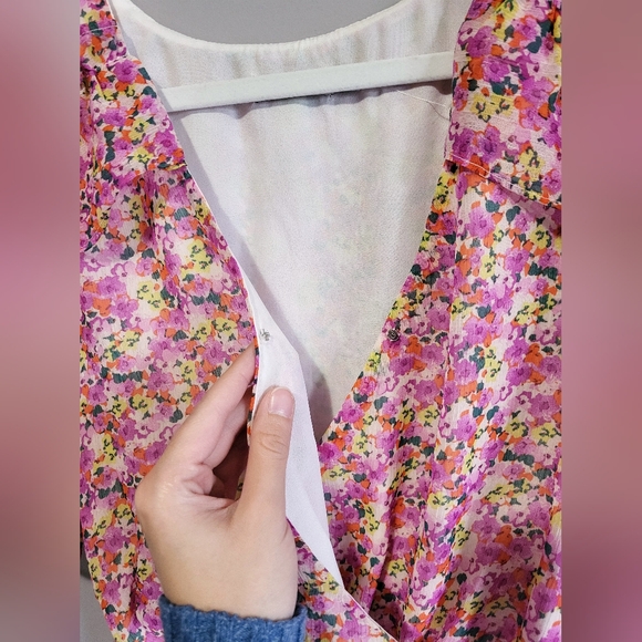 Lush pink floral wrap bodysuit size small - Picture 4 of 5